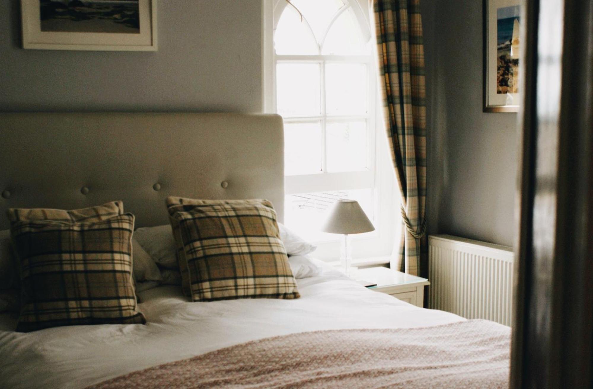 ブリックハム Ranscombe House Bed & Breakfast エクステリア 写真