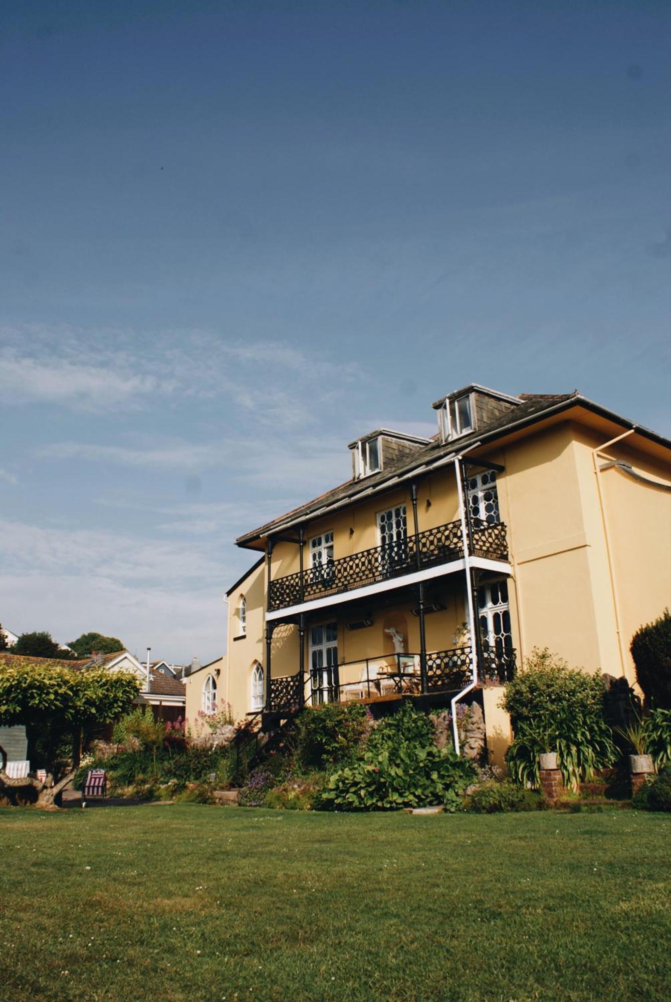 ブリックハム Ranscombe House Bed & Breakfast エクステリア 写真